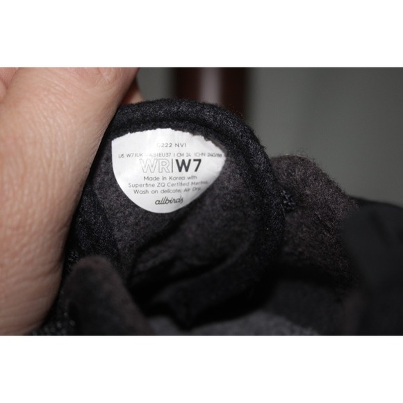 Allbirds Women's 7 Charcoal Wool Running Shoes Lightweight Comfort - Picture 8 of 9